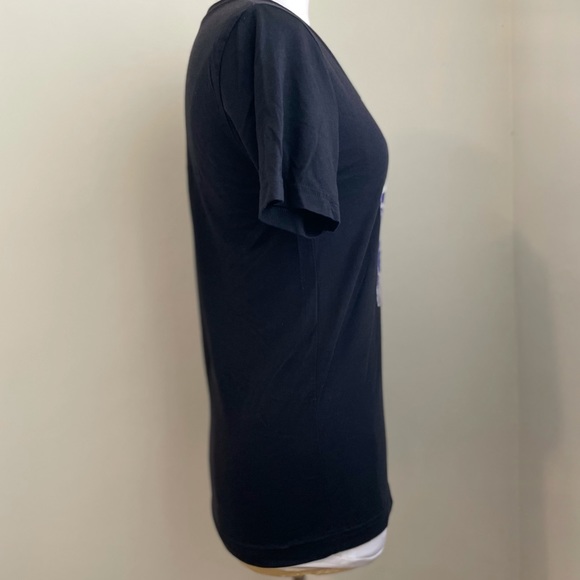 Kelly Styne Art X Retrouve Art Science Beauty Tee - Picture 4 of 9